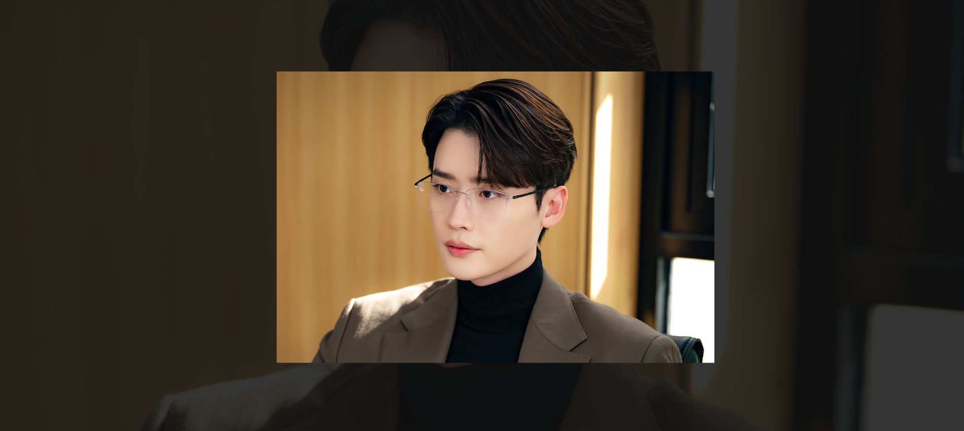 Lee Jong-Suk returns in "Law and The City," a new Korean drama about young lawyers, premiering July 5. Don’t miss this exciting legal drama!