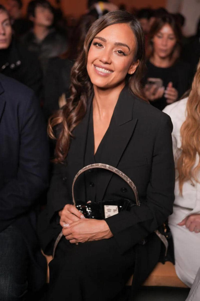 Grab your Peekaboo bags, because we’re diving into the most standout celebrity styles from the Fendi FW26 runway.