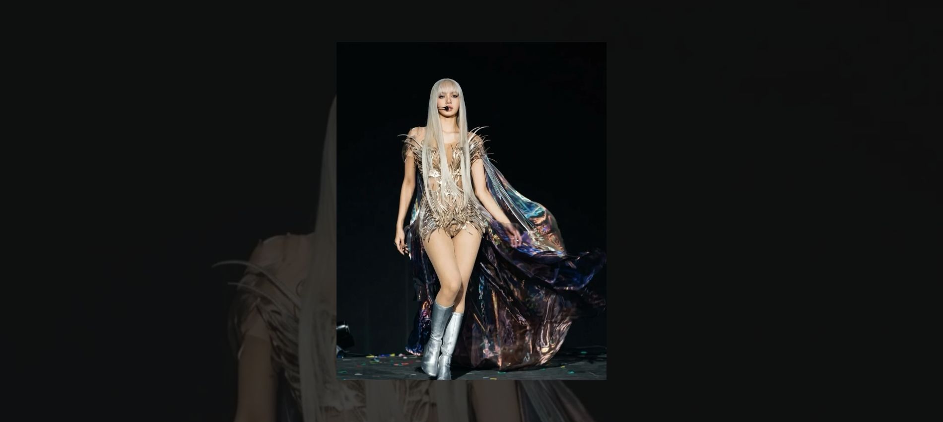 The 500-Hour Masterpiece: Why Lisa’s Coachella 2026 Look is the Ultimate Fashion Reset